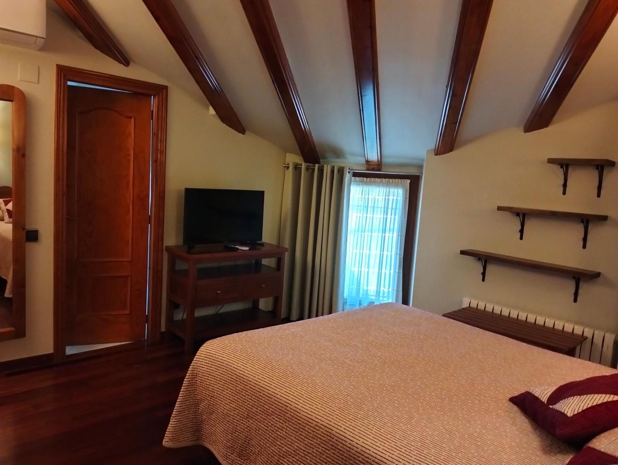 Hotel Aragueells Benasque Εξωτερικό φωτογραφία