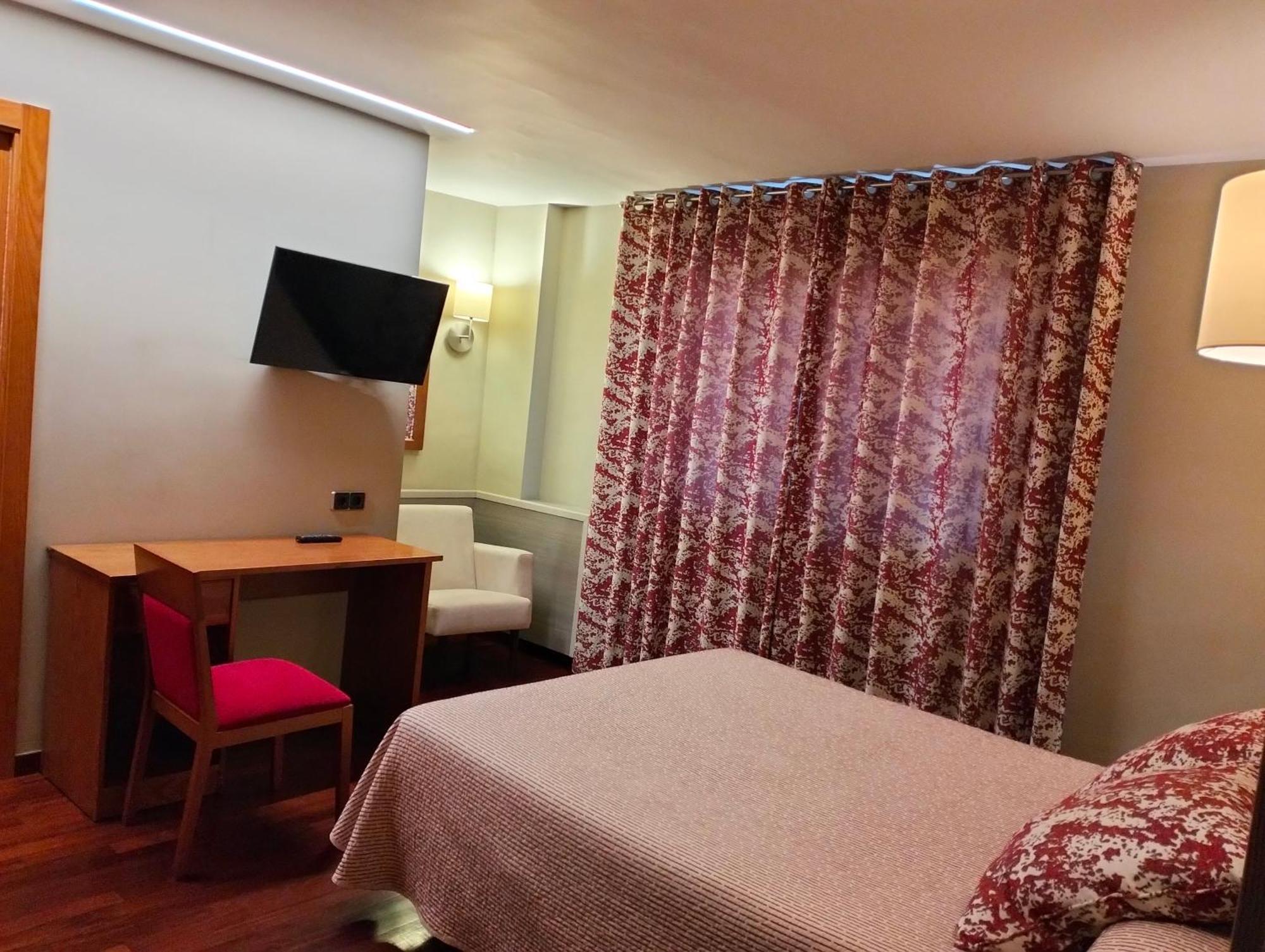 Hotel Aragueells Benasque Εξωτερικό φωτογραφία