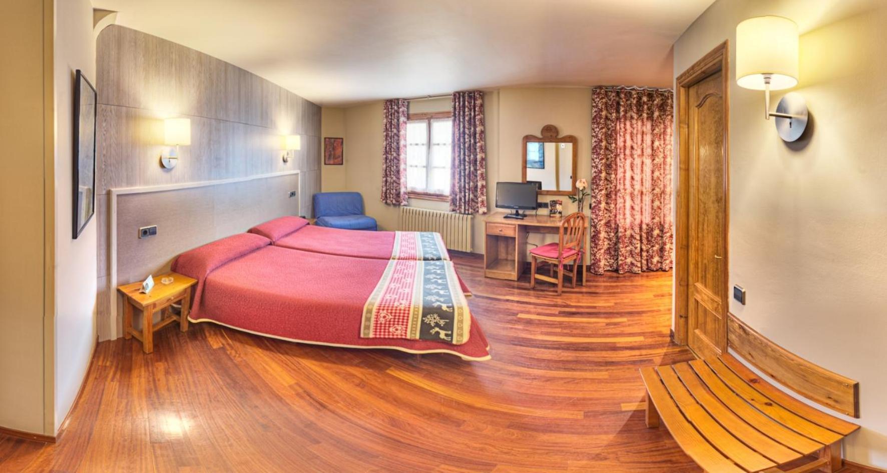 Hotel Aragueells Benasque Εξωτερικό φωτογραφία
