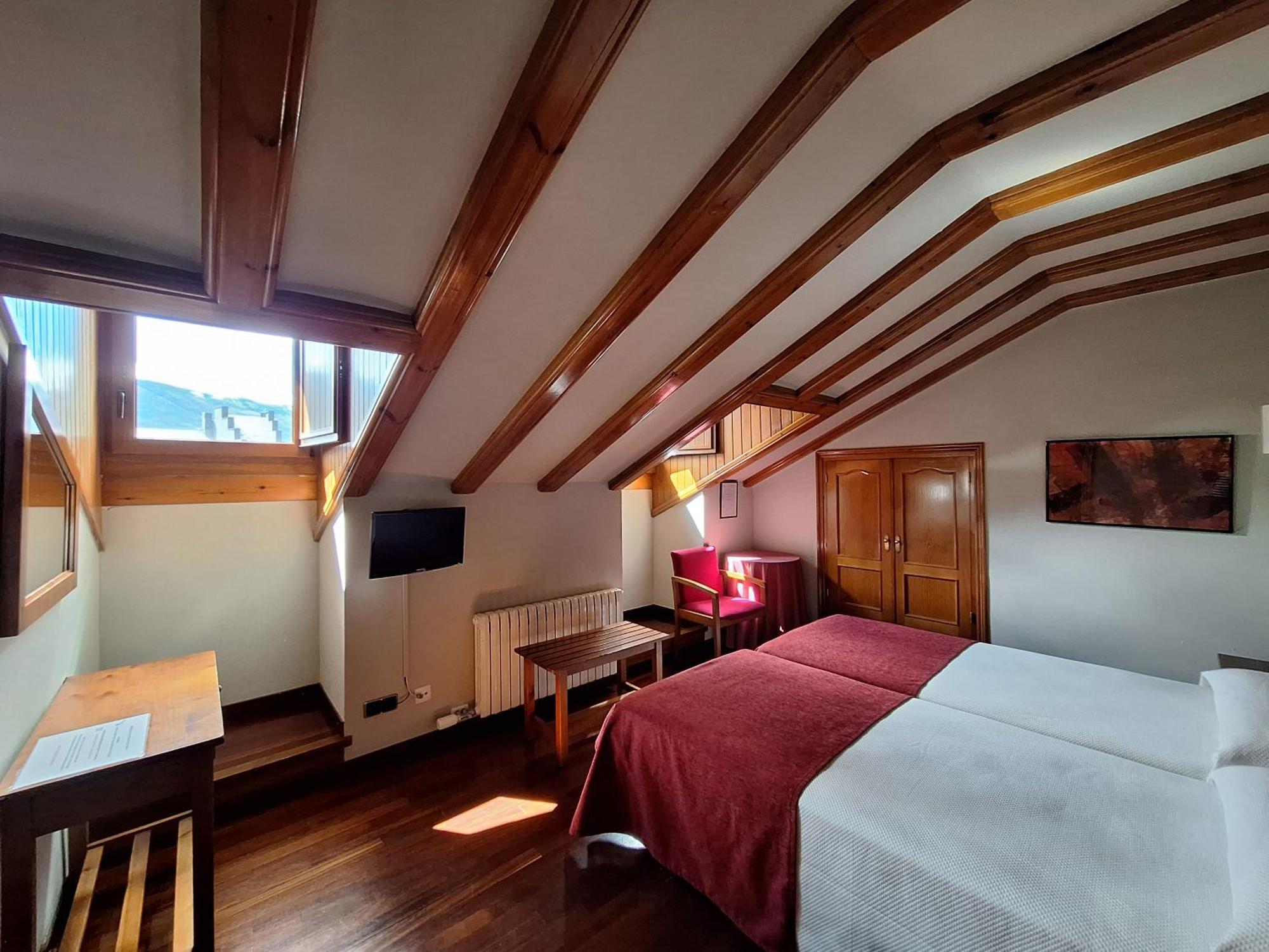 Hotel Aragueells Benasque Εξωτερικό φωτογραφία