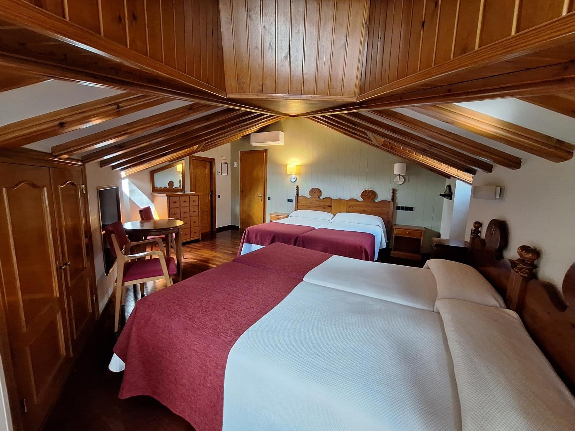 Hotel Aragueells Benasque Εξωτερικό φωτογραφία