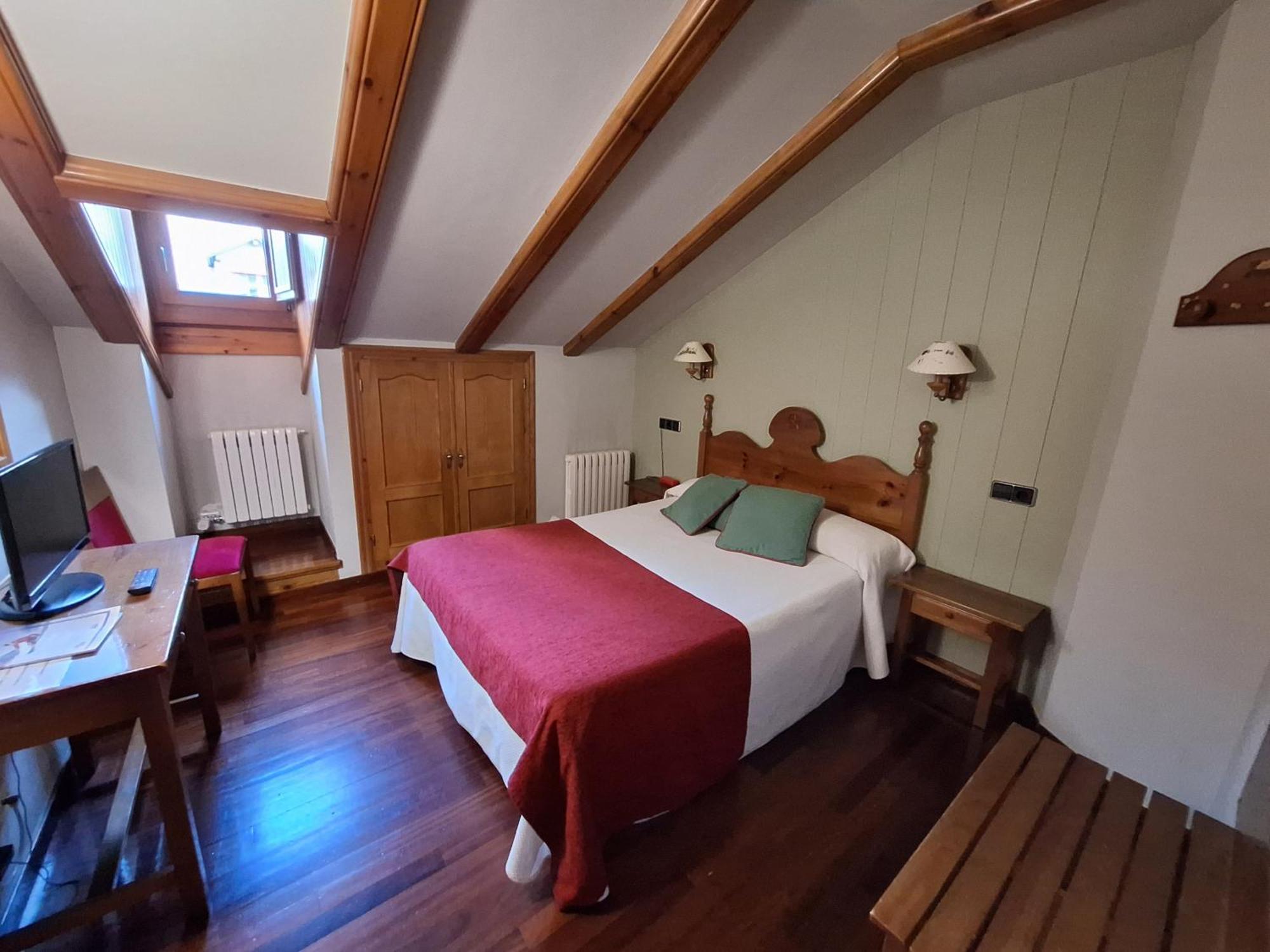 Hotel Aragueells Benasque Εξωτερικό φωτογραφία