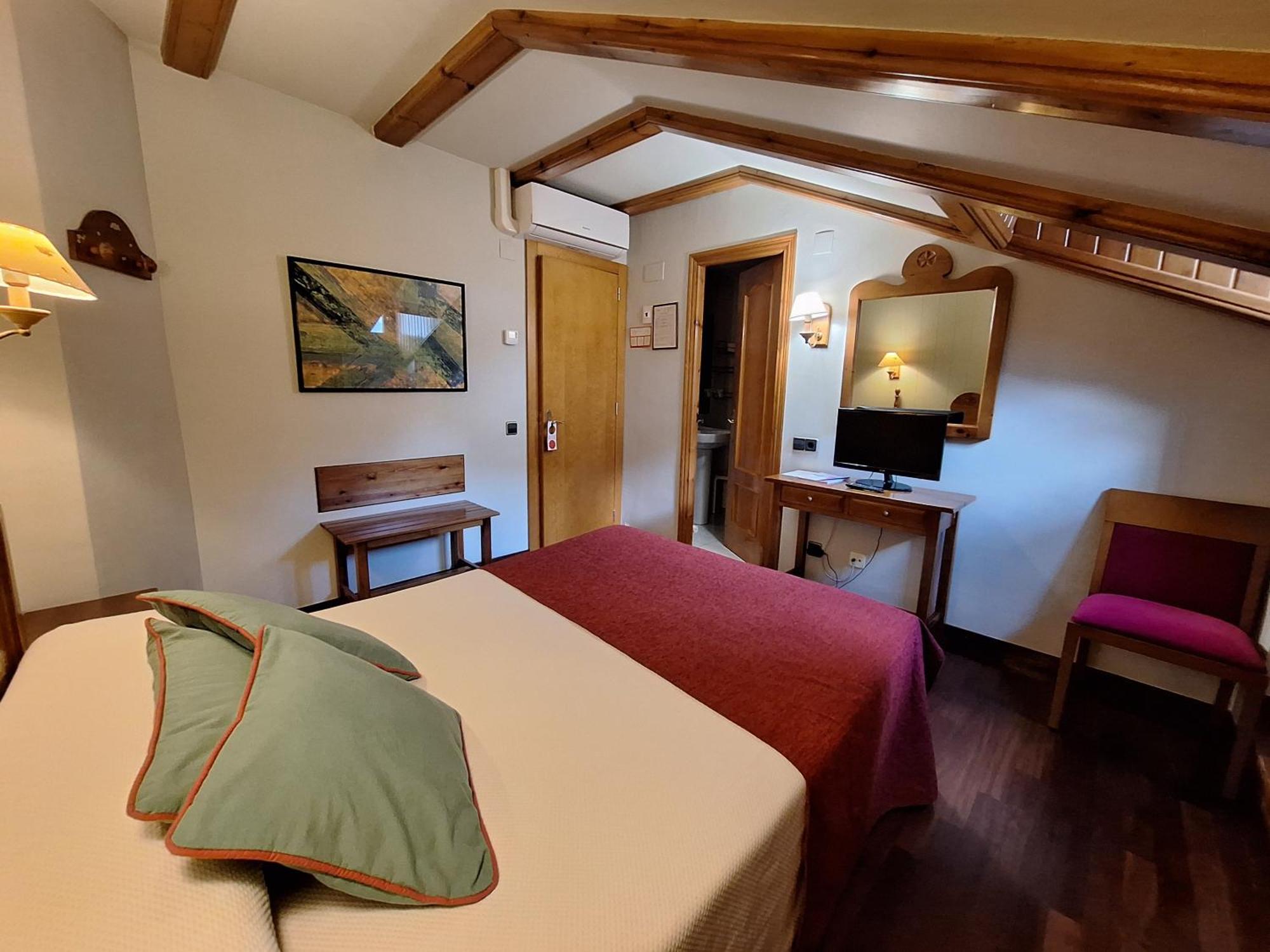 Hotel Aragueells Benasque Εξωτερικό φωτογραφία
