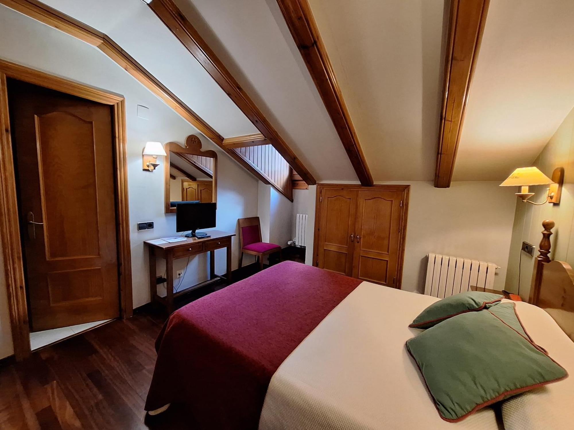 Hotel Aragueells Benasque Εξωτερικό φωτογραφία