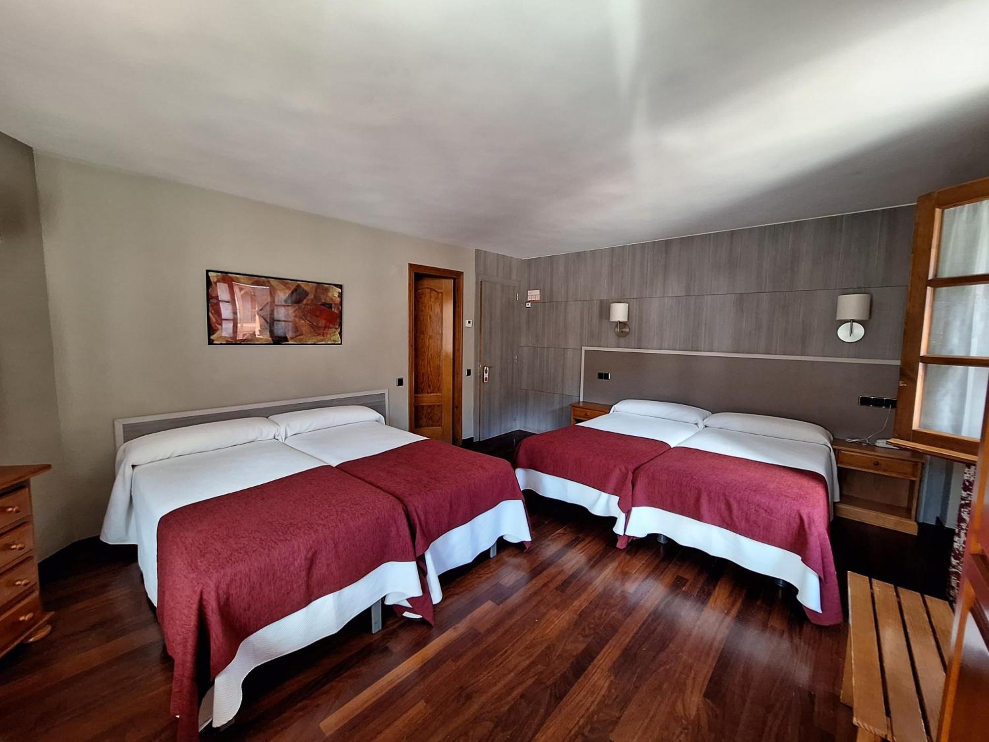 Hotel Aragueells Benasque Εξωτερικό φωτογραφία