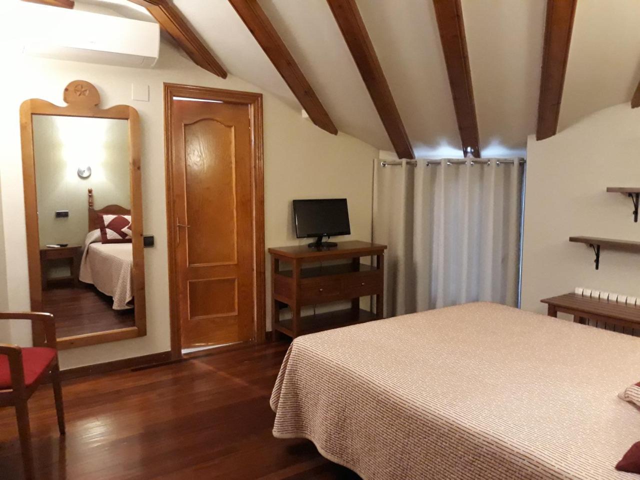 Hotel Aragueells Benasque Εξωτερικό φωτογραφία